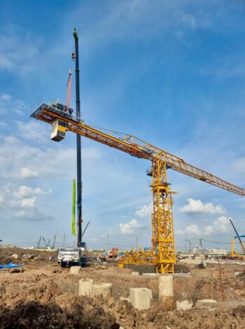 LINE_ALBUM_15725_250718_2_0